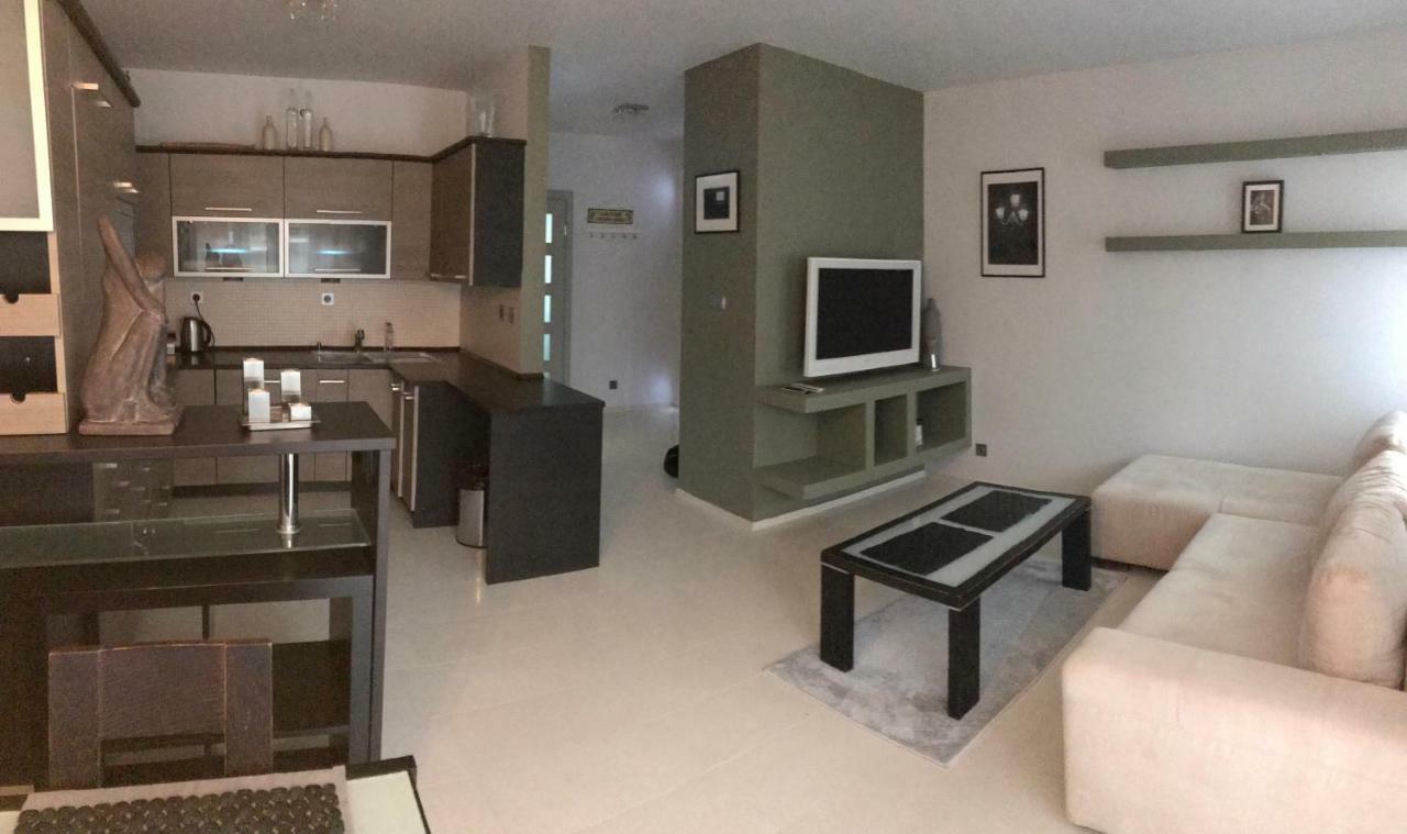 Przystanek Sanok Apartament W Scislym Centrum Exterior foto